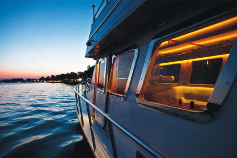 devojacko vece na jahti sa striperom 3